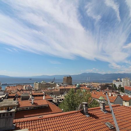 Penthouse Rijeka Centar Apartment Екстериор снимка